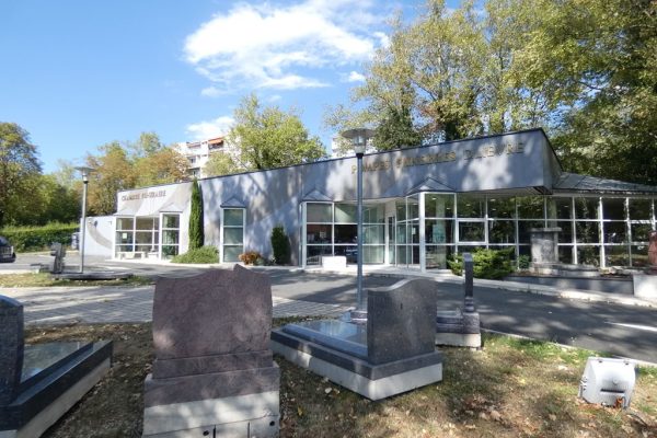 P1010481 Photo de l'agence Pompes Funèbres D. Lièvre - Saint-Étienne