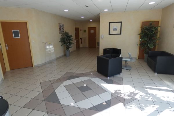 P1010483 Photo de l'agence Pompes Funèbres D. Lièvre - Saint-Étienne